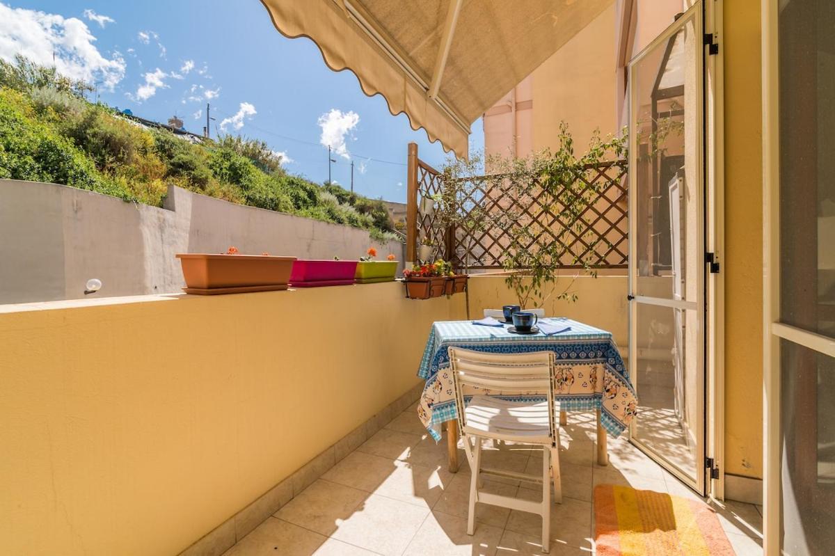 La Terrazza Di Sant'Avendrace Apartment Cagliari Bagian luar foto
